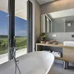 Calipso Villa *