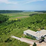 Calipso Villa
